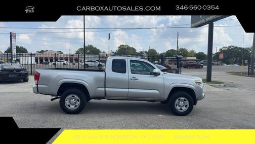 2022 Toyota Tacoma SR