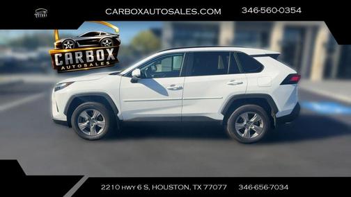 2023 Toyota RAV4 XLE