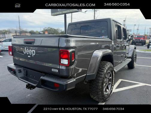 2022 Jeep Gladiator Overland