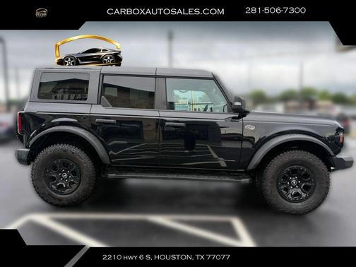 Shadow Black 2024 Ford Bronco Wildtrak