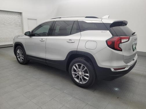 Quicksilver Metallic 2022 GMC Terrain SLT