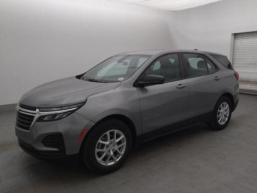 Sterling Gray Metallic 2023 Chevrolet Equinox LS
