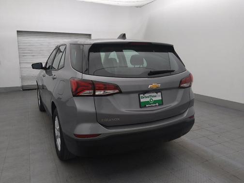 Sterling Gray Metallic 2023 Chevrolet Equinox LS