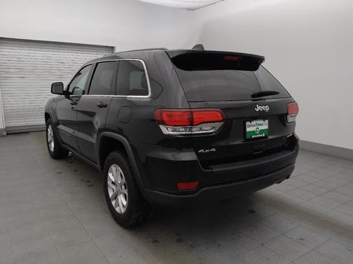 2022 Jeep Grand Cherokee Laredo