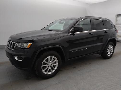 2022 Jeep Grand Cherokee Laredo