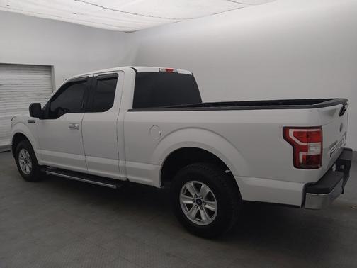 Oxford White 2018 Ford F-150 XLT
