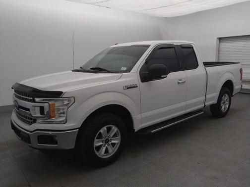 Oxford White 2018 Ford F-150 XLT