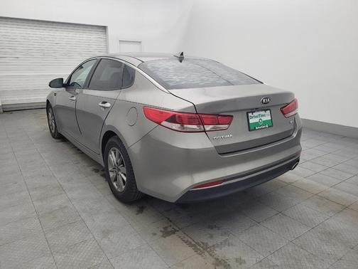 2017 Kia Optima LX Turbo