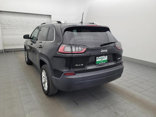 Diamond Black Crystal Pearlcoat 2019 Jeep Cherokee Latitude