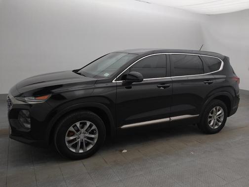 2019 Hyundai SANTA FE SE 2.4
