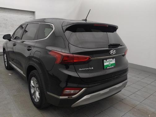 2019 Hyundai SANTA FE SE 2.4