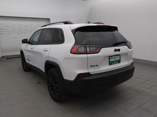 2023 Jeep Cherokee Altitude
