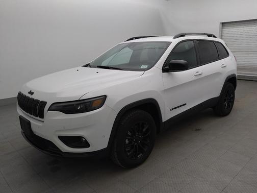 2023 Jeep Cherokee Altitude