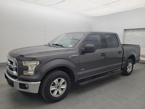 Gray 2016 Ford F-150 XLT