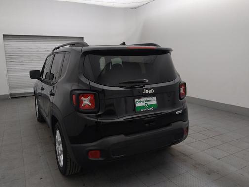 Black Clearcoat 2020 Jeep Renegade Latitude