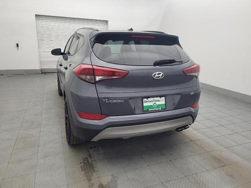 2017 Hyundai TUCSON Night