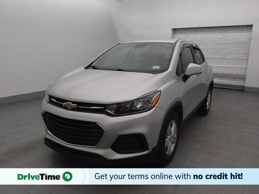 Silver Ice Metallic 2020 Chevrolet Trax LS