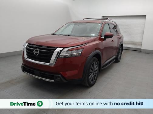 2022 Nissan Pathfinder SL 2WD