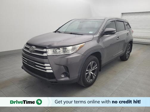 2019 Toyota Highlander LE I4