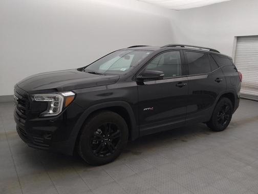 2023 GMC Terrain AWD AT4