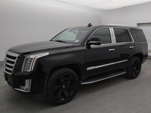 2017 Cadillac Escalade Luxury
