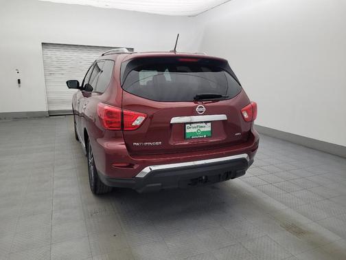 2018 Nissan Pathfinder Platinum