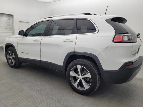 Bright White Clearcoat 2019 Jeep Cherokee Limited