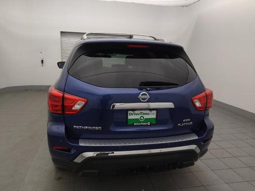 2018 Nissan Pathfinder Platinum
