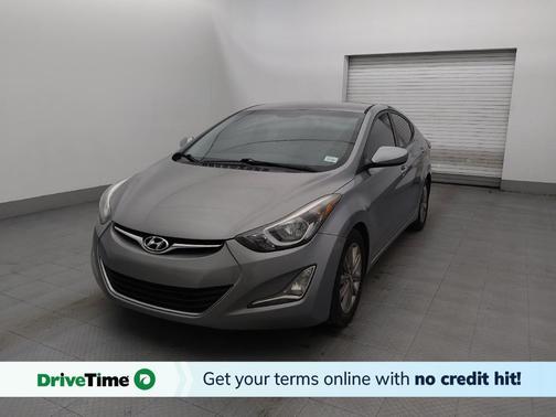 Titanium Gray Metallic 2016 Hyundai ELANTRA SE