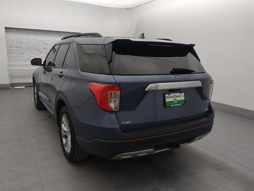Blue Metallic 2020 Ford Explorer XLT