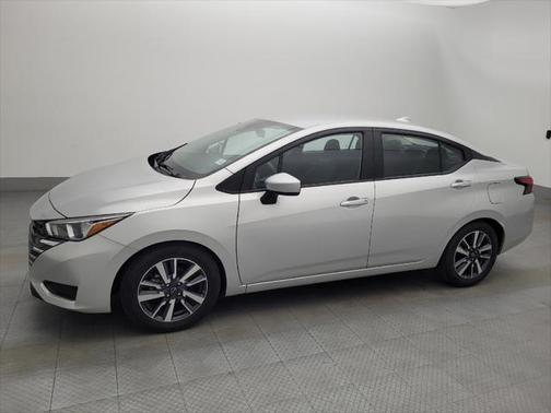 2023 Nissan Versa 1.6 SV