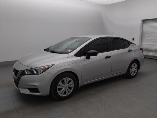 Brilliant Silver Metallic 2021 Nissan Versa 1.6 S