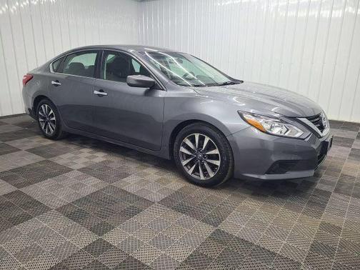2017 Nissan Altima NULL
