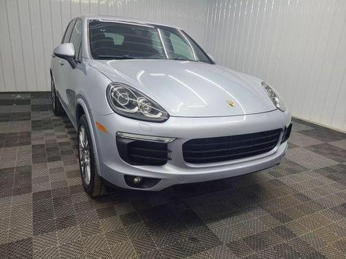 2018 Porsche Cayenne Platinum Edition