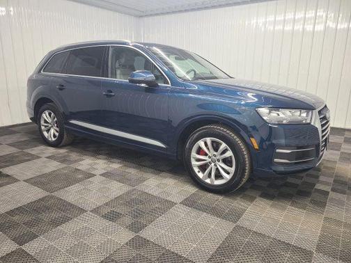 Galaxy Blue Metallic 2018 Audi Q7 2.0T Premium Plus
