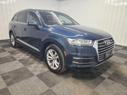 Galaxy Blue Metallic 2018 Audi Q7 2.0T Premium Plus