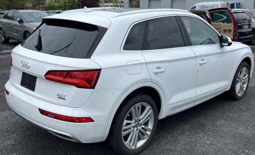 Ibis White 2018 Audi Q5 2.0T Tech Premium