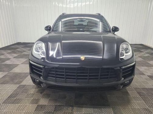 Black 2018 Porsche Macan S