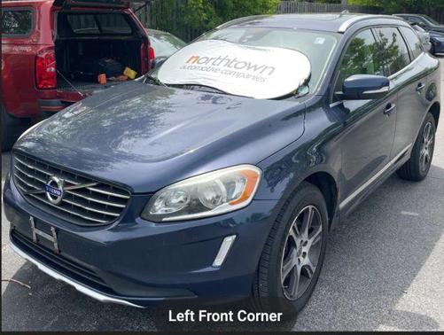 Caspian Blue Metallic 2014 Volvo XC60 T6