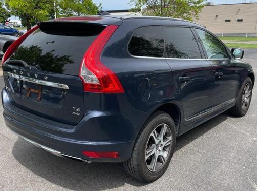 Caspian Blue Metallic 2014 Volvo XC60 T6