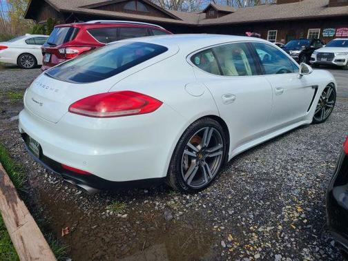 White 2014 Porsche Panamera 4S