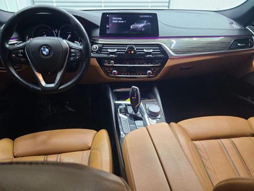 White 2017 BMW 530 i xDrive