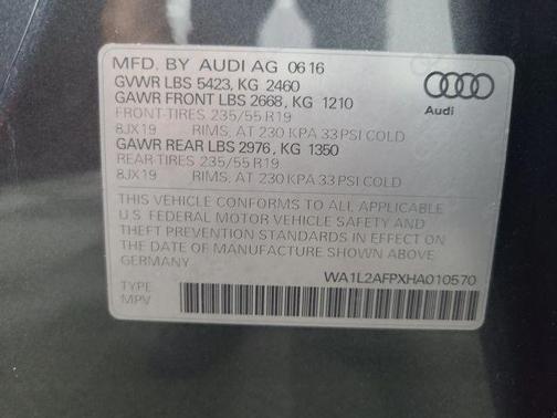 Daytona Gray Pearl Effect 2017 Audi Q5 2.0T Premium Plus
