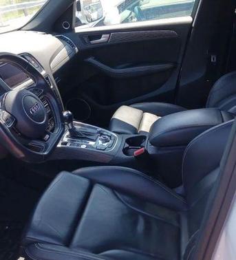 White 2016 Audi SQ5 3.0T Premium Plus