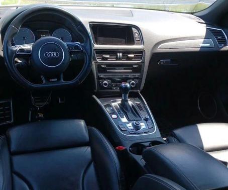 White 2016 Audi SQ5 3.0T Premium Plus