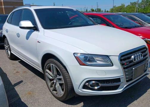 White 2016 Audi SQ5 3.0T Premium Plus