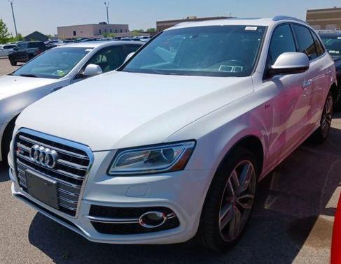 White 2016 Audi SQ5 3.0T Premium Plus