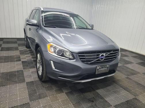 Gray 2016 Volvo XC60 T5 Platinum