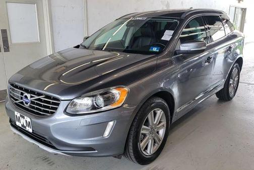 Gray 2016 Volvo XC60 T5 Platinum