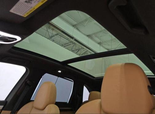 2014 Porsche Cayenne Platinum Edition